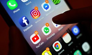 Die Digitalisierung der Wahlkämpfe führt auch dazu, dass die Kandidaten Medien für ihre Selbstvermaktung nutzen, die von Demokratieverächtern betrieben werden. - Yui Mok/PA Wire/dpa