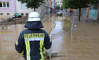 Die Retter in den von der Flutkatastrophe betroffenen Kreisen brauchen dringend Hilfe. - Charlotte Mahncke