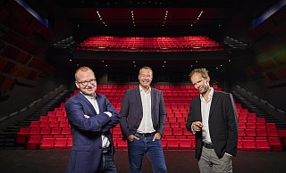 Matthias Borner, Jan Furtwängler und Andreas Neuhaus (v.l.) sind auf der Theaterbühne zusammen Vox Rindvieh. - Jeanette Salzmann