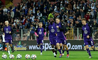 Die deutschen Spieler beim Aufwärmen. - Christian Charisius/dpa