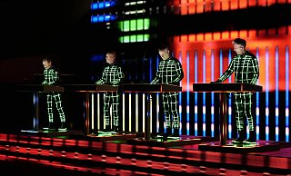 Die Idee der Mensch-Maschine: Das deutsche Musikprojekt Kraftwerk feiert seit Jahrzehnten internationale Erfolge. - picture alliance/dpa/Invision/AP