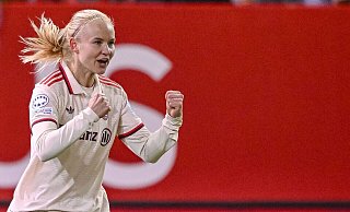 Die Münchnerinnen konnten dank Pernille Harder jubeln. - Harry Langer/dpa