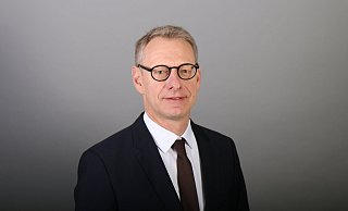 Laut Sportmanagement-Experte Christoph Breuer ist der Vergleich zwischen der Heim-WM 2006 mit der EM 2024 in Deutschland schwierig. - -/DSHS-Pressestelle/dpa
