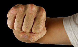 Zur häuslichen Gewalt soll es bereits während der ersten Ehe des 32-jährigen Espelkampers gekommen sein. - Symbolfoto: pixabay / Creative Commons