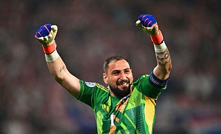 Nicht nur Kapitän, sondern auch absoluter Führungsspieler: Torhüter Gianluigi Donnarumma. - Robert Michael/dpa