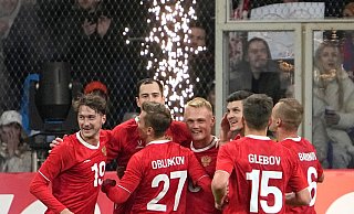 Russland setzte sich gegen Serbien mit 4:0 durch. - Alexander Zemlianichenko/AP/dpa