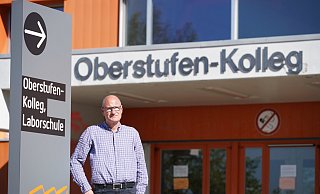 Lutz van Spankeren ist neuer Leiter des Oberstufenkollegs. - NW / Peter Unger