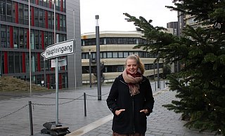 Obwohl an der Uni Paderborn aktuell keine Präsenzlehre möglich ist, nimmt das Online-Semester für Loreen Lensdorf trotzdem einen wichtigen Teil in ihrem Alltag ein. - Moritz Jülich