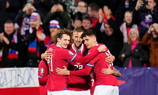 Die Tschechen werden ihr EM-Quartier in Hamburg beziehen. - Petr David Josek/AP/dpa