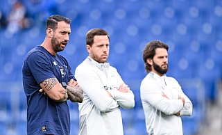 "Wir müssen auf der Hut sein": Arminia Bielefelds Trainer Mitch Kniat (l.) warnt vor Greuther Fürth. - Teresa Kroeger