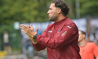 Der FC Gütersloh um Trainer Julian Hesse behielt auch im Topspiel gegen Siegen die Oberhand. - sport/presse/foto Dünhölter