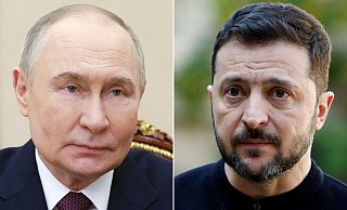 Kremlchef Putin hat hohe Hürden vor einer Begegnung mit dem Ukrainer Selenskyj aufgebaut. (Archivbild) - Gavriil Grigorov/Pool Sputnik Kremlin via AP/Stephanie Lecocq/Pool Reuters/AP/dpa/dpa Kremlchef Putin hat hohe Hürden vor einer Begegnung mit dem Ukrainer Selenskyj aufgebaut. (Archivbild) - Gavriil Grigorov/Pool Sputnik Kremlin via AP/Stephanie Lecocq/Pool Reuters/AP/dpa/dpa