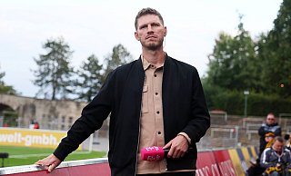 Der ehemalige Arminia-Profi Fabian Klos wird auch zukünftig als Experte für "Magenta Sport" fungieren. - IMAGO/Picture Point Der ehemalige Arminia-Profi Fabian Klos wird auch zukünftig als Experte für "Magenta Sport" fungieren. - IMAGO/Picture Point