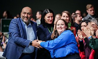 Bleiben die Vorsitzenden von Bündnis 90/Die Grünen: Omid Nouripour und Ricarda Lang. - Kay Nietfeld/dpa