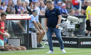 Auch beim Gastspiel in Kiel gab es für SCP-Trainer Lukas Kwasniok am vergangenen Samstag wenig Grund zur Freude. - dpa