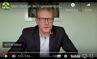 Enger Bürgermeister Thomas Meyer sagt per Video-Botschaft "Danke" und weist auf einen neue Internet-Plattform für die Gewerbetreibenden der Stadt auf der Seite "enger.de" hin. - Andreas Sundermeier