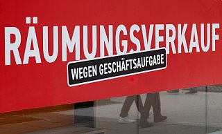 Viele Unternehmen müssen in der Wirtschaftskrise aufgeben (Archivbild). - Bernd Weißbrod/dpa