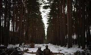 Seit fast einem Jahr kämpft die ukrainische Armee gegen den russischen Angriff. - Daniel Cole/AP/dpa