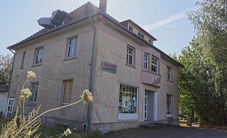 In der früheren Musikkneipe "Irrlicht" nahe des Hücker-Moores möchte ein Investor eine Gaststätte mit Saalbetrieb einrichten. Kommunalpolitiker wie auch Nachbarn sehen dieses Projekt eher skeptisch. - Andreas Sundermeier