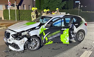 In diesem BMW saßen vier Personen. Sie überstanden den Verkehrsunfall ohne Blessuren. - Ralph Meyer