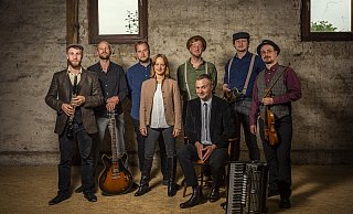 Ein Band mit Ideen: Durch die Corona-Pandemie war das nächste große CD-Projekt der Musiker aus Bardüttingdorf gefährdet. Jetzt setzt Von Weiden auf die zahlreichen Fans. - Arternative Design