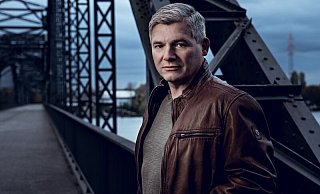 Liest aus seinem neuen Buch: Andreas Winkelmann. - Gregor Middendorf