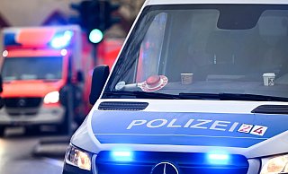 Nach dem Unfall im Kreis Gütersloh mit einem Polizeiwagen hat die Bielefelder Polizei nun die Ermittlungen zum Hergang übernommen. - Jens Kalaene/dpa