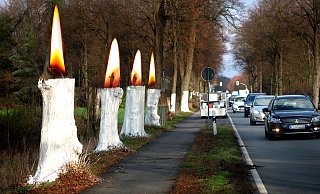 Advent, Advent, das Bäumchen brennt. - Montage/Andreas Frücht