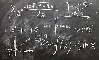 Dies ist keine Formel für die Verdopplungsrate, sondern nur ein Symbolbild. - Geld Altmann/Pixabay