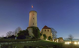 Die Earth Hour 2018 auf der Sparrenburg. - jonek-fotografie.de