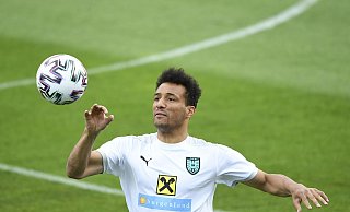 Karim Onisiwo kam für Österreichs Nationalmannschaft auf 24 Einsätze. - Robert Jaeger/APA/dpa