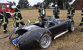 Endstation Feld: Der Fahrer verlor in einer Kurve die Kontrolle über sein Fahrzeug. - Andreas Eickhoff