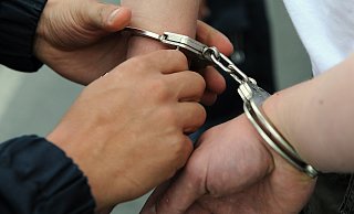 Die Paderborner Polizei nahm die beiden Tatverdächtigen fest und brachte sie zu weiteren Ermittlungen zur Wache Paderborn. - picture-alliance/ dpa