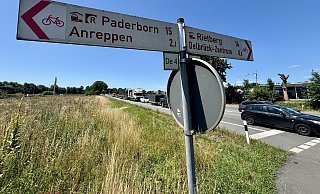 Derzeit gibt es zwar auch eine Radroute zwischen Delbrück und Paderborn, sie ist jedoch nicht pendlertauglich ausgebaut. - Jens Reddeker