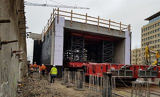 Seit Anfang 2018 behindern die drei großen Bahn-Brücken-Baustellen im Westen Betrieb und Verkehr. Die Züge sollen ab 14. Oktober wieder nach dem normalen Fahrplan fahren können. - Svenja Ludwig