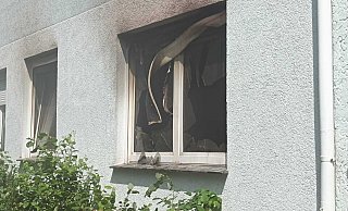 Anwohner hatten dicke Rauchschwaden im Untergeschoss eines Mehrfamilienhauses entdeckt. - Claus Frickemeier