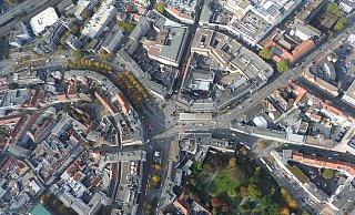 Der Jahnplatz soll umgebaut werden, auf ein Fahrrad-Parkhaus darunter will die Stadt aber verzichten. - Detlef Wittig