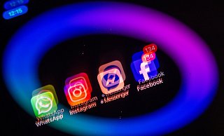 Onlineplattformen sollen nach Ansicht der Grünen im Bundestag besteuert werden (Archivbild). - Jens Büttner/dpa