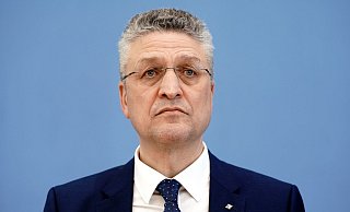 RKI-Präsident Wieler: «Wir müssen jetzt handeln, jetzt auf allen Ebenen». - Foto: Kay Nietfeld/dpa