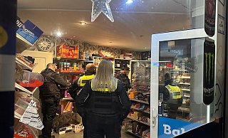 Ware des Kiosks wurde beschlagnahmt. - Claus Frickemeier