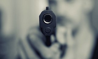 Nach dem erneuten Überfall auf den Supermarkt in Gohfeld bittet die Polizei mögliche Zeugen um Mithilfe. - (Symbolbild): Pixabay