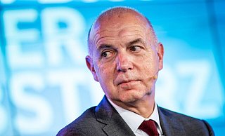 Macht sich für Stehplätze bei der EM 2024 stark: DFB-Präsident Bernd Neuendorf. - Tom Weller/dpa