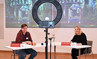 Aufwachsen im Ausnahmezustand: Wie Eltern mit ihren Kindern jetzt möglichst gut durch die Zeit kommen, darüber sprach Experte Volker Mauck mit NW-Lokalchefin Andrea Rolfes am Dienstagnachmittag im Livestream. - Mirco Menebröcker