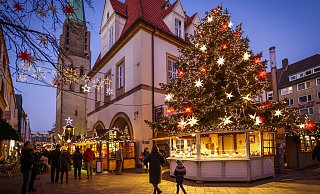 Der Weihnachtsmarkt in der Innenstadt ist der größte Weihnachtsmarkt in Bielefeld. - Sarah Jonek