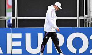 Deutschlands Bundestrainer Julian Nagelsmann während des Trainings. - Federico Gambarini/dpa