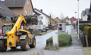 Ihn hat es nicht erwischt, den er darf höchstens Tempo 20 fahren. Ansonsten hat Blitzanlage Nico an der Voßheide jedoch viel zu tun, denn längst nicht alle Autofahrer halten sich an Tempo 30. - Anja Hanneforth