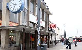 Wird im nächsten Jahr abgerissen: Der Paderborner Hauptbahnhof. - Holger Kosbab