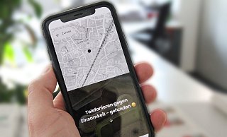 Beispiel für eine Anwendung: Die Malteser haben dank der kurzfristig organisierten Mitwirkung von Abiturienten und Studenten einen telefonischen Besuchsdienst eingerichtet – dort können Menschen anrufen, denen nach einem Gespräch zumute ist. - Patrick Menzel