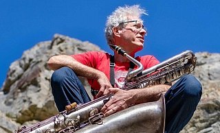 Sonst ist Andreas Kaling meist mit dem Saxofon unterwegs, zurzeit fällt vieles flach. - Bernd Märtens