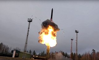 Hyperschallwaffen fliegen mit bis zu zwanzigfacher Schallgeschwindigkeit auf ihre Ziele zu. - -/Russian Defense Ministry Press Service/AP/dpa